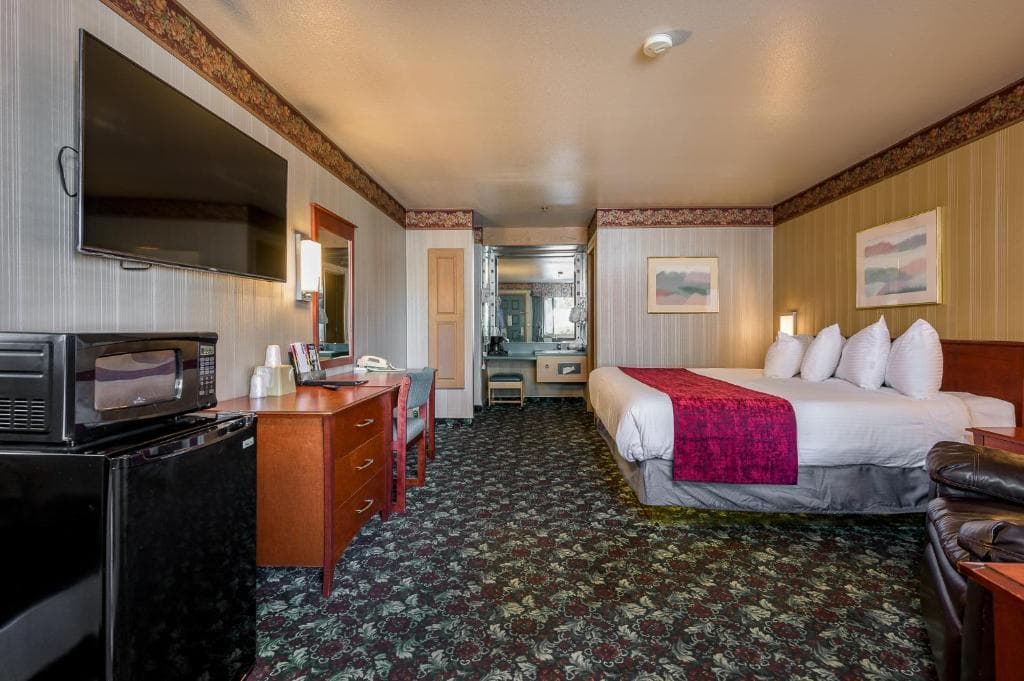 Classic King Room